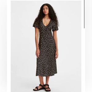 LEVI’S RACHELLE DRESS SIZE MEDIUM